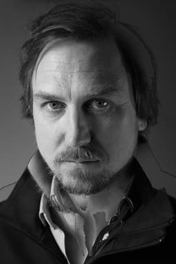 Photo of Lars Eidinger