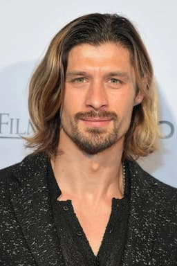 Photo of Peter Lee Thomas