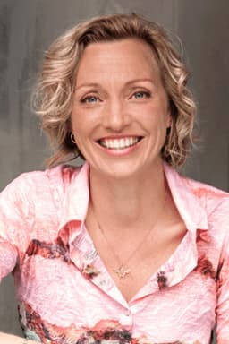Photo of Gillian Ferrabee