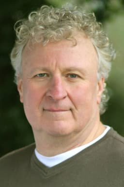 Photo of Peter Jurasik