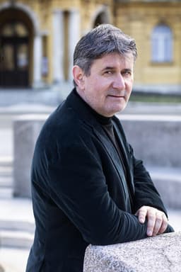 Photo of Vedran Mlikota