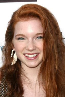 Photo of Annalise Basso