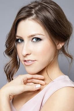 Photo of Eden Sher