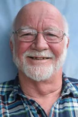 Photo of Tim Robertson