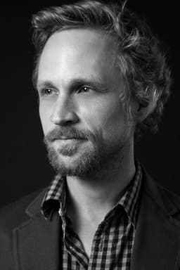 Photo of Ryan Jonze