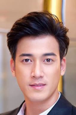 Photo of Peerawat Sareewong