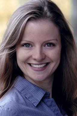 Photo of Anna Cummer