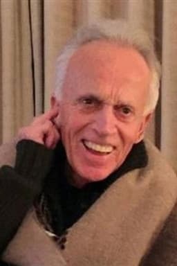 Photo of Sean Hewitt