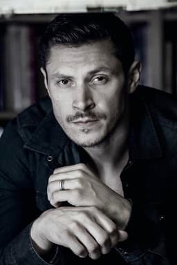 Photo of Alex Meraz