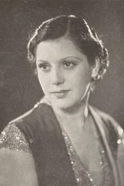 Photo of Lizzi Natzler