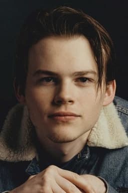Photo of Josh Wiggins
