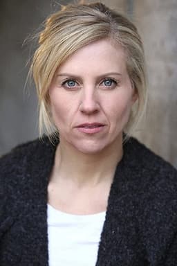 Photo of Suzanne Procter