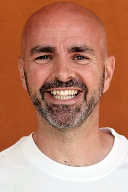 Photo of Julien Arruti