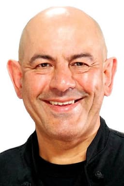 Photo of Simon Majumdar