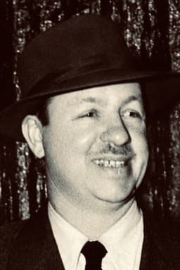 Photo of Charles Lamont