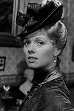 Photo of Jessica Benton