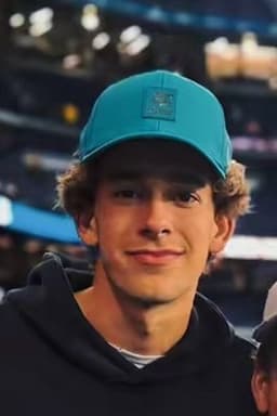 Photo of Daniel Korenfeld