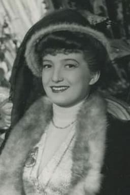 Photo of Marcelle Arnold