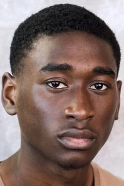 Photo of Tienne Simon