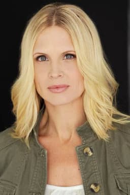 Photo of Kendall Cross