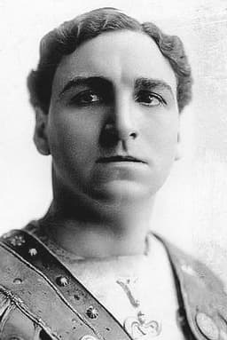 Photo of Mitchell Harris