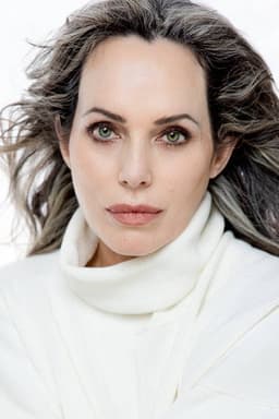Photo of Kristin Minter