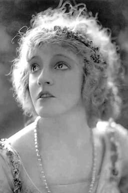 Photo of Gladys Valerie
