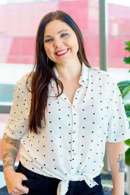 Photo of Trish Bendix