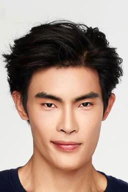Photo of Sun Tananat Lertrungvichien