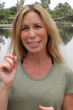 Photo of Mireya Mayor