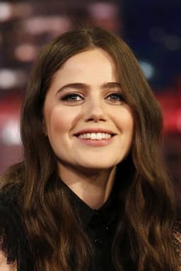 Photo of Molly Gordon
