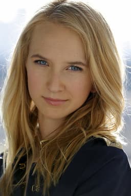 Photo of Elle Peterson