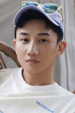 Photo of Liang Zhenlun