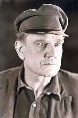 Photo of George MacQuarrie