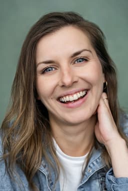 Photo of Holly Durkin