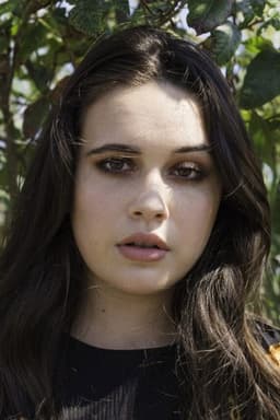 Photo of Bea Miller