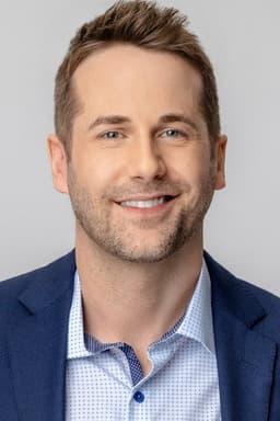 Photo of Niall Matter
