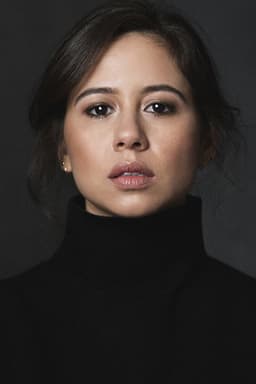 Photo of Chloé Wepper