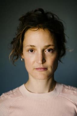 Photo of Vicky Krieps