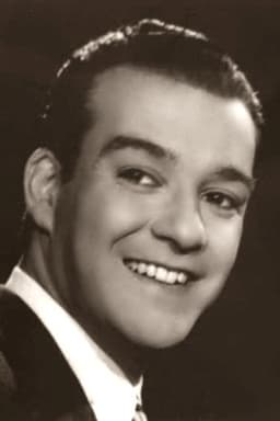Photo of Roberto Escalada
