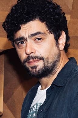 Photo of Alberto Ajaka