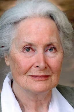 Photo of Hélène Roussel