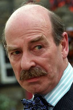 Photo of Denis Lill