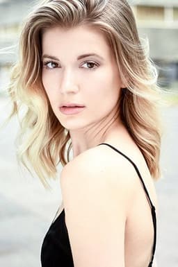 Photo of Emma Johnson