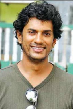 Photo of Roshan Pilapitiya