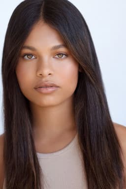 Photo of Katarina Mueller