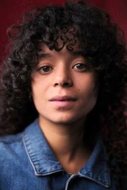 Photo of Phoebe Campbell