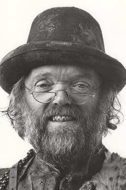 Photo of Malcolm Dixon