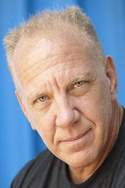 Photo of Drew Henriksen