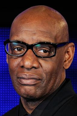 Photo of Shaun Wallace